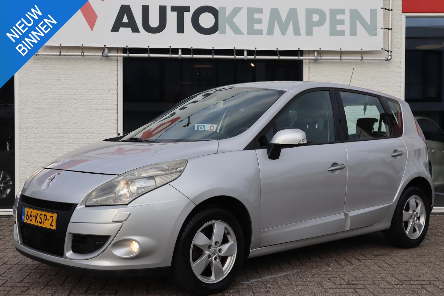 Renault Scénic - 2.0 DYNAMIQUE AUTOMAAT|NAVI|CRUISE|CLIMA|PERFECT ONDERHOUDEN - AutoWereld.nl