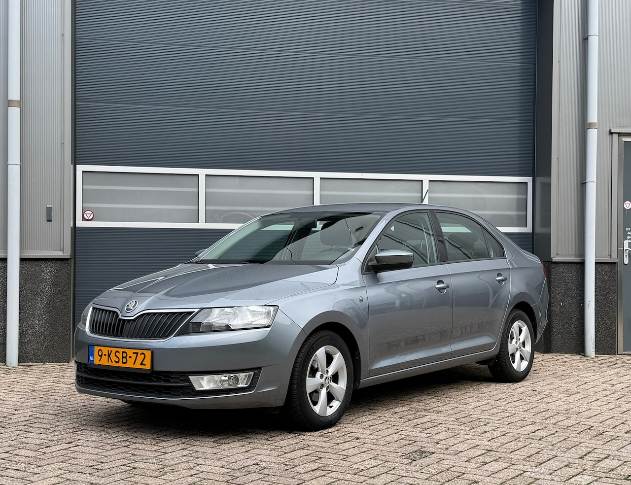 Skoda Rapid - 1.2 TSI Greentech Ambition Businessline Plus bj.2013 Navi|Trekh|Cc|Nap. - AutoWereld.nl