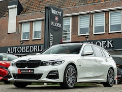 BMW 3-serie Touring - 330e Business Edition Plus PANO LEDER 18 INCH SHADOW LINE STOELVERW LED