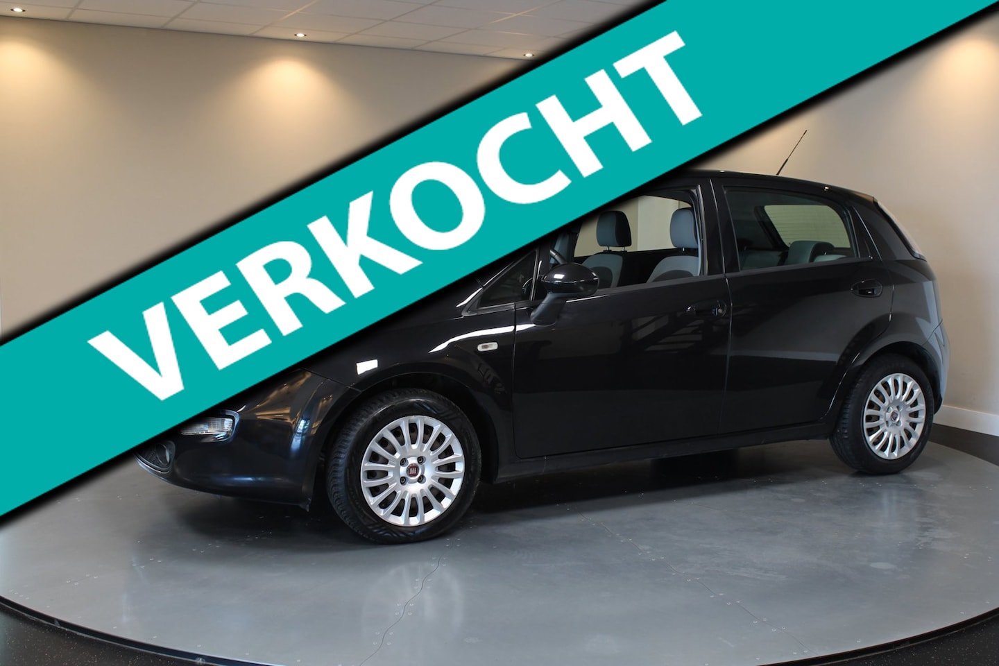 Fiat Punto Evo - 1.2 *Nwe Distr.riem!* Apple Carplay/Android Auto|Airco|All-seasons|PDC|Elektr.Pakket|5 Deu - AutoWereld.nl