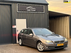 BMW 5-serie Touring - 528i Executive RIJDT NIEUW DEALER ONDERHOUDEN