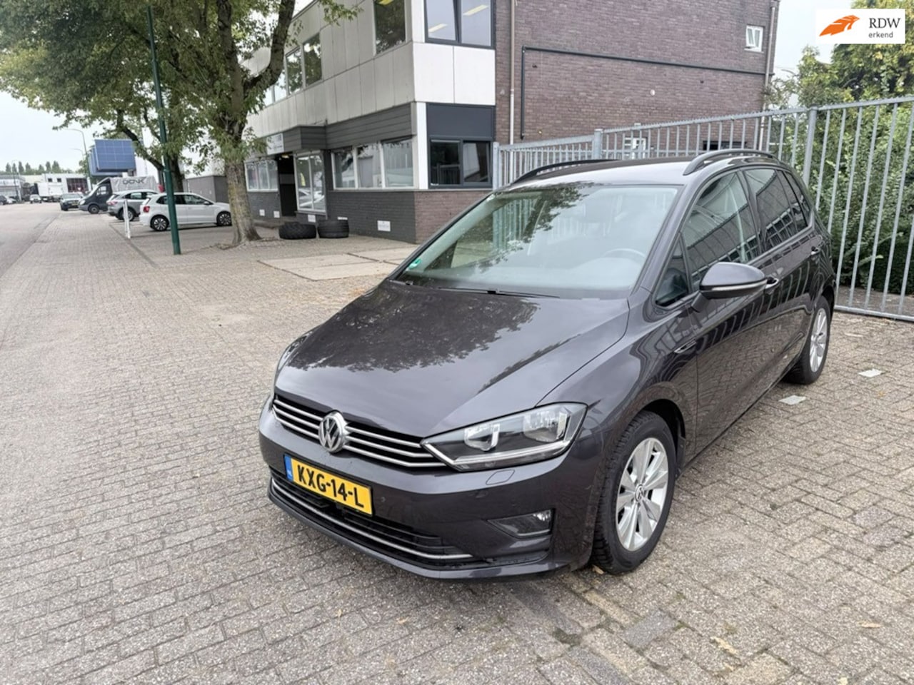 Volkswagen Golf Sportsvan - 1.2 TSI Connected Series 1.2 TSI Connected Series - AutoWereld.nl