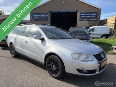 Volkswagen Passat Variant - 2.0 TDI Highline BlueMotion