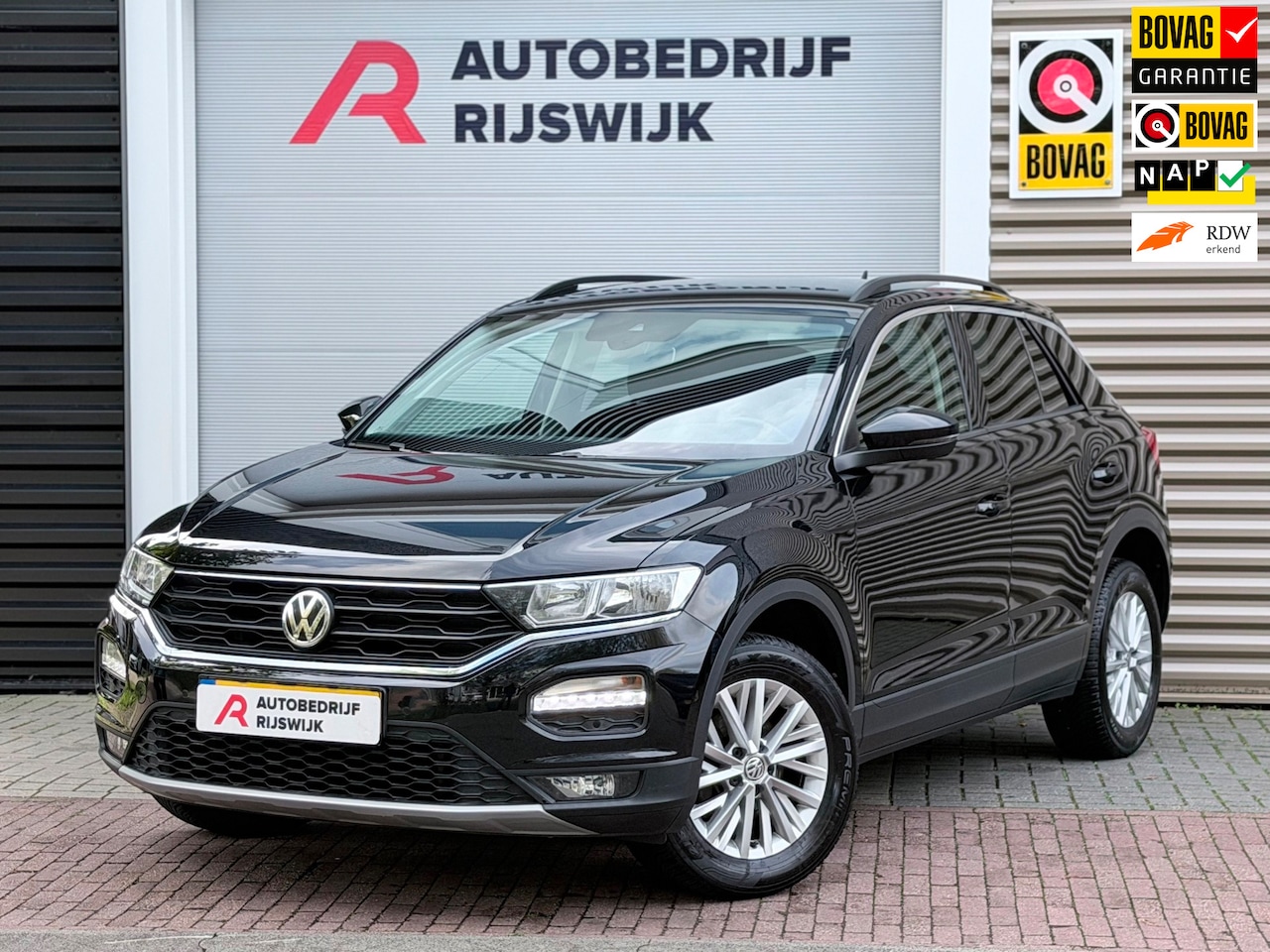 Volkswagen T-Roc - 1.5 TSI Style AppleCarPlay/Acc - AutoWereld.nl