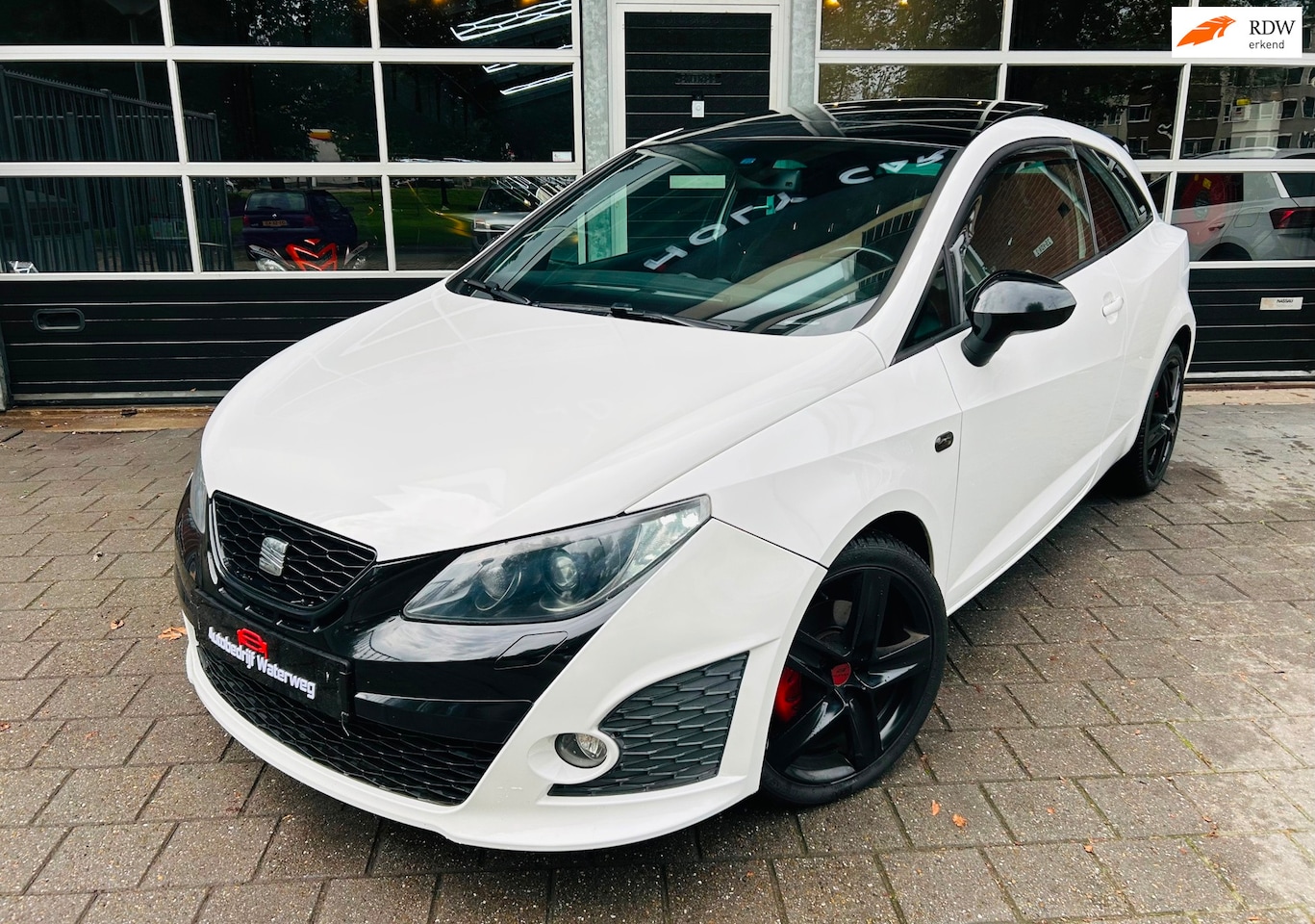 SEAT Ibiza SC - 1.4 TSI |DSG|Cupra|Bocanegra|Pano|Carplay - AutoWereld.nl