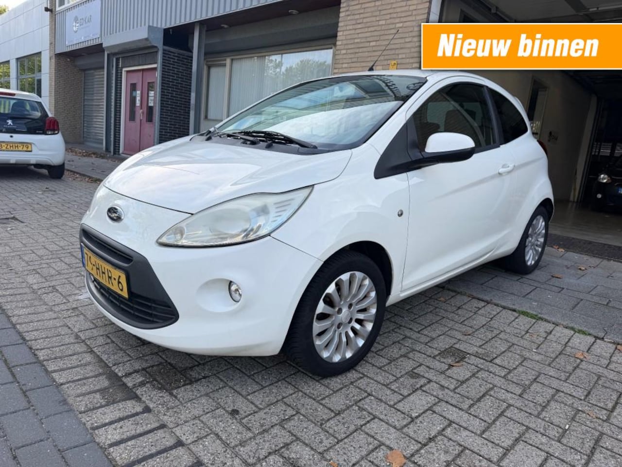 Ford Ka - 1.2 Titanium CLIMA LMV RIJDT GOED NAP APK 10-2027 - AutoWereld.nl