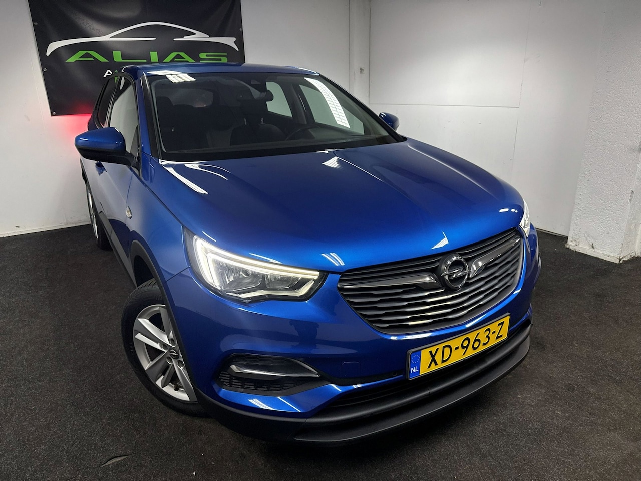 Opel Grandland X - 1.2 Turbo Online Edition - Navi - Carplay - Camera - Lane Assist - Cruise - APK 2027 - AutoWereld.nl