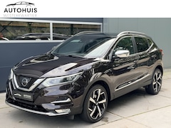 Nissan Qashqai - 1.2 116pk H6 Tekna + LED Leder Stoelverwarming Panoramadak Trekhaak Navigatie Bose