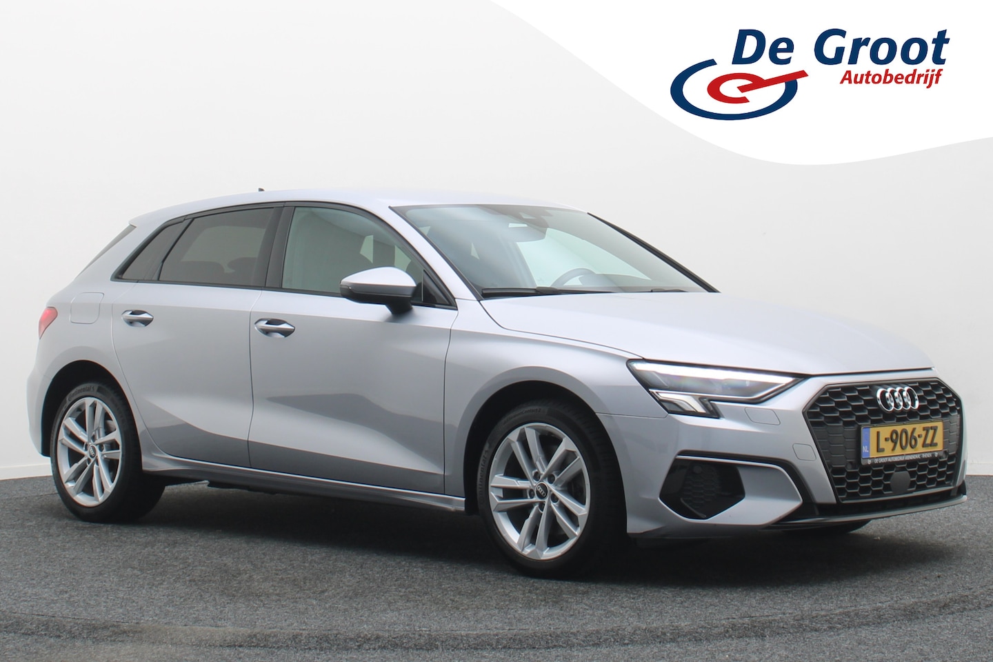 Audi A3 Sportback - 40 TFSI e Business edition Virtual Cockpit, Cruise, Trekhaak, Sportstoelen, Stoelverwarmin - AutoWereld.nl