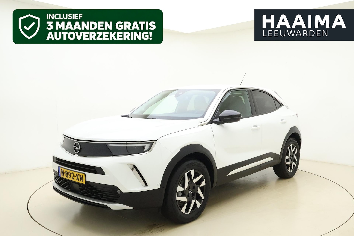 Opel Mokka - 1.2 Turbo Elegance 130 PK | Weinig kilometers | Trekhaak | Navigatie | Camera | Climate co - AutoWereld.nl