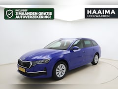 Skoda Octavia Combi - 1.5 TSI MHEV Business Edition Automaat | Trekhaak wegklapbaar | Navigatie | Stoel & Stuurv