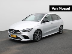 Mercedes-Benz B-klasse - 180 Business Solution AMG | Automaat | Apple Carplay / Android Auto | Panoramadak | Achter