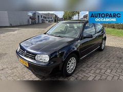 Volkswagen Golf - 1.6-16V Sportline , AIRCO, SPORTSTOELEN, GOED ONDERHOUDEN, FACTUREN AANWEZIG, RIJDT PRIMA,