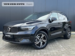 Volvo XC40 - 2.0 B4 Plus Dark 360 camera / Harman Kardon/ 2 elektrische stoelen / intellisafe / climate