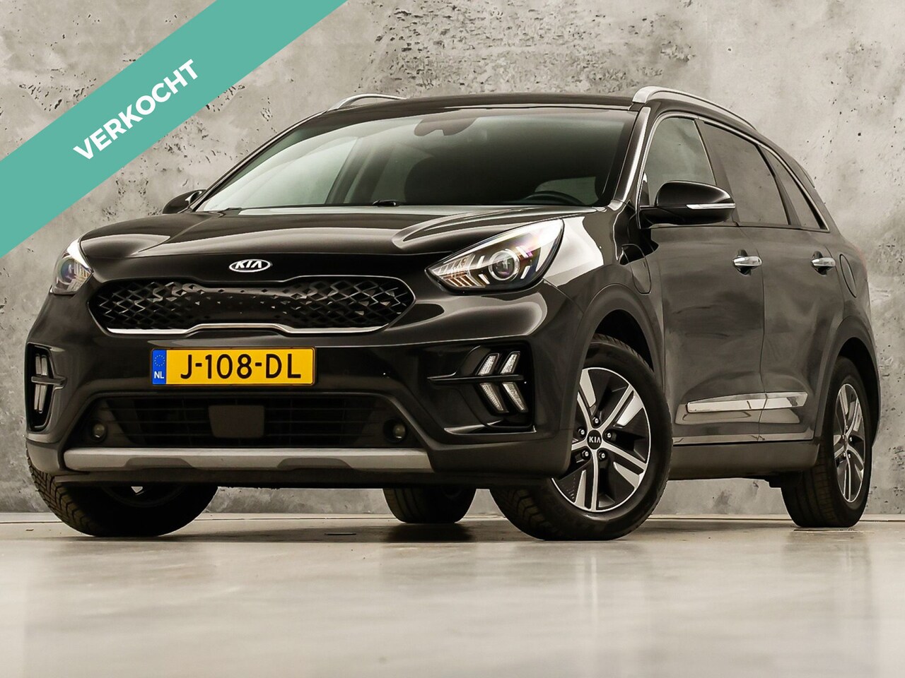 Kia Niro - 1.6 GDi PHEV Plug-in DynamicPlusLine Automaat (APPLE CARPLAY, GROOT NAVI, STUUR/STOELVERWA - AutoWereld.nl