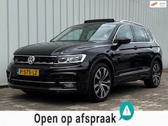 Volkswagen Tiguan - 2.0 TDI DSG Highline Business R PANO TREKHAAK VIRTUAL