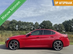 Alfa Romeo Giulia - 2.2jtdm, 91dkm, 240pk, 19 inch, flippers
