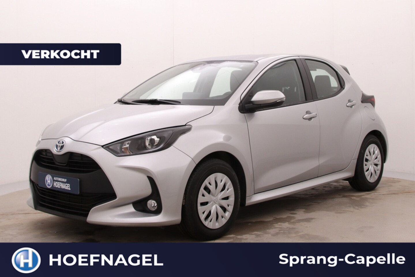 Toyota Yaris - 1.5 Hybrid Comfort | Camera | Adaptive Cruise | CarPlay | Stoelverwarming - AutoWereld.nl