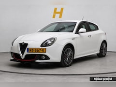 Alfa Romeo Giulietta - 1.4 Turbo MultiAir Super | Leder | Stoelverwarming | Cruise control | Climate control