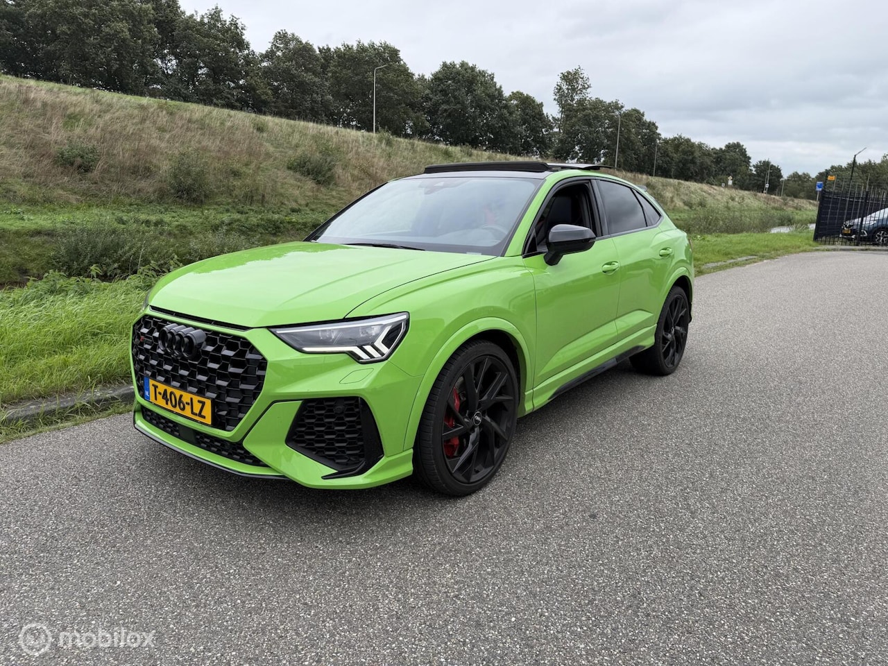 Audi RSQ3 - RS Q3 2.5 TFSI pano Kyalami Green - AutoWereld.nl