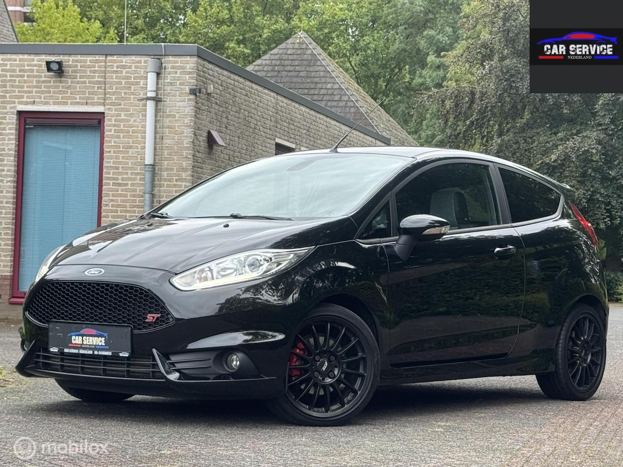 Ford Fiesta - 1.6 ST 134KW/STLVW/PDC/NAVI/CAMERA/LMV/KEYLESS - AutoWereld.nl