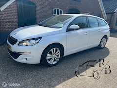 Peugeot 308 SW - 1.2 PureTech Blue Lease Premium NAVI AIRCO