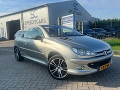 Peugeot 206 CC - 1.6-16V Roland Garros Leer Trekhaak Stoelverw