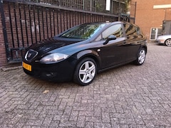 SEAT Leon - 1.6 Dynamic Style Met een APK tot Oktober 2027 en een NAP.