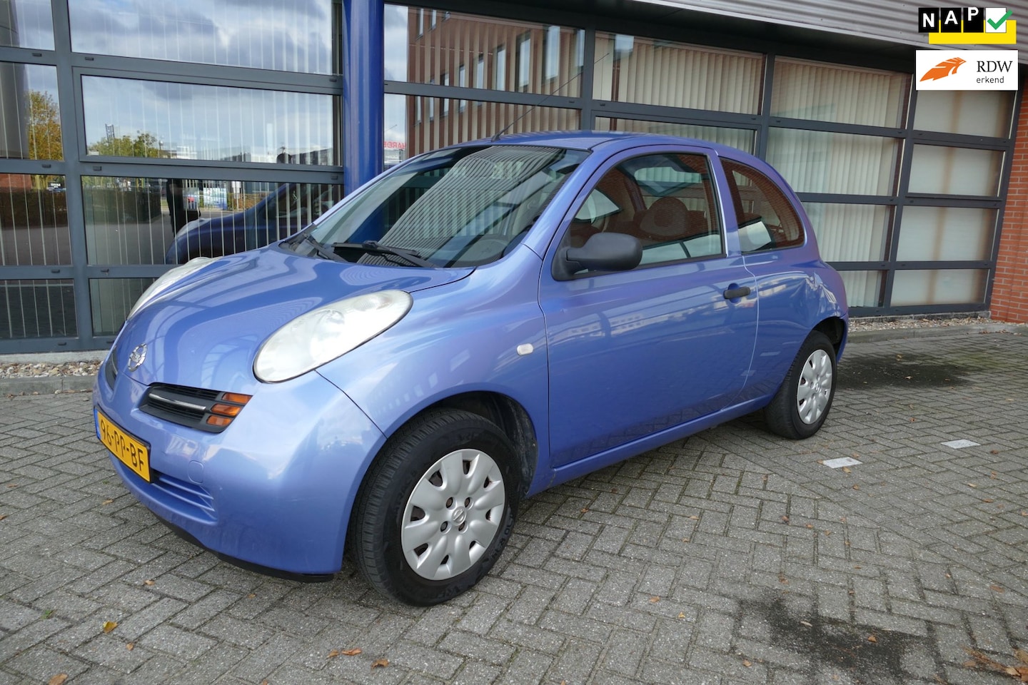 Nissan Micra - 1.2 Visia 3 drs Apk 7-11-2027 Trekhaak - AutoWereld.nl