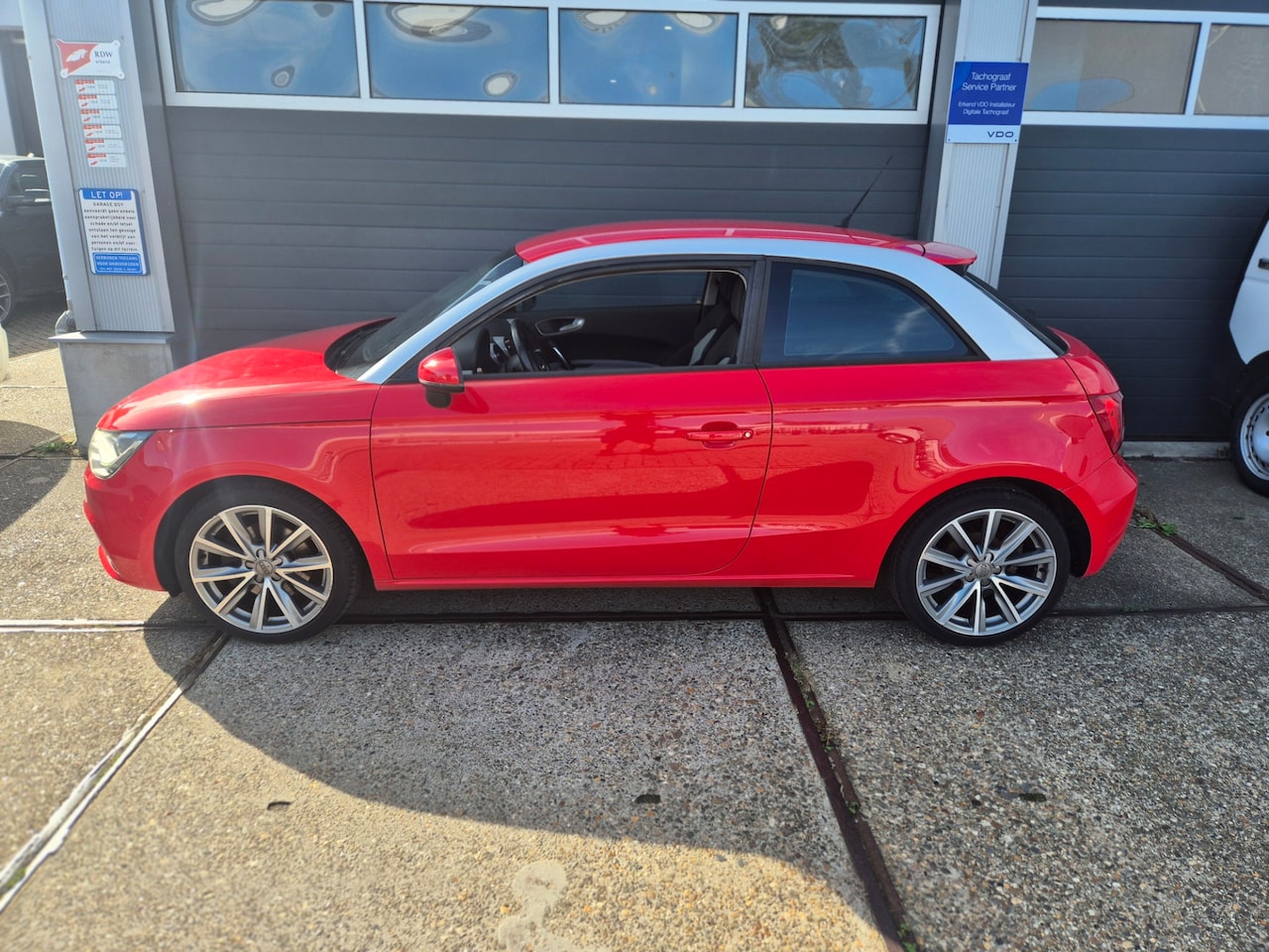 Audi A1 - 1.4 TFSI 119g. Ambition Pro Line Business 1.4 TFSI 119g. Ambition Pro Line Business - AutoWereld.nl
