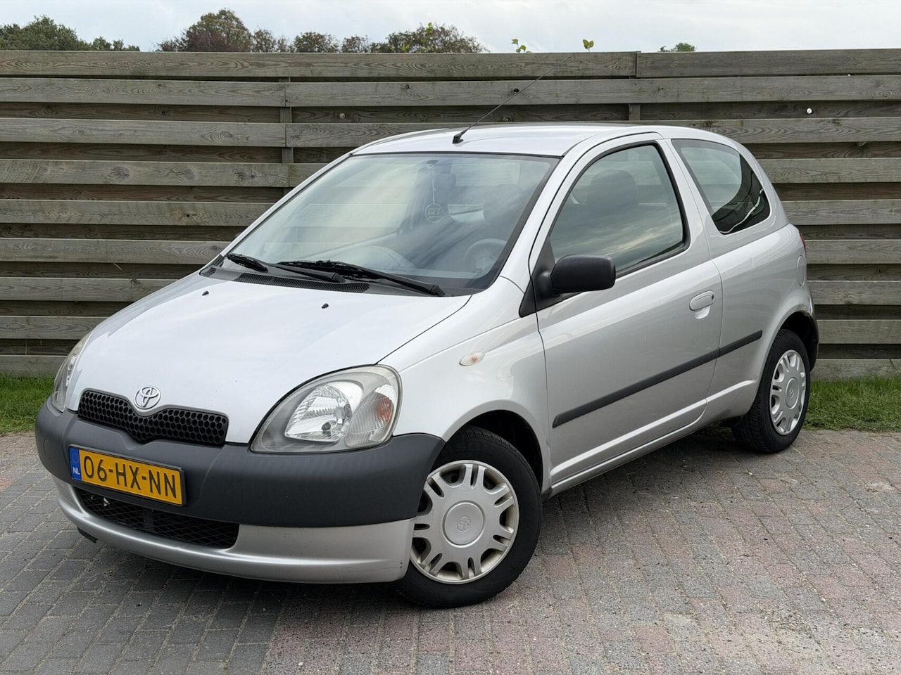 Toyota Yaris - 1.0-16V VVT-i 1.0-16V VVT-i - AutoWereld.nl