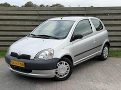 Toyota Yaris - 1.0-16V VVT-i