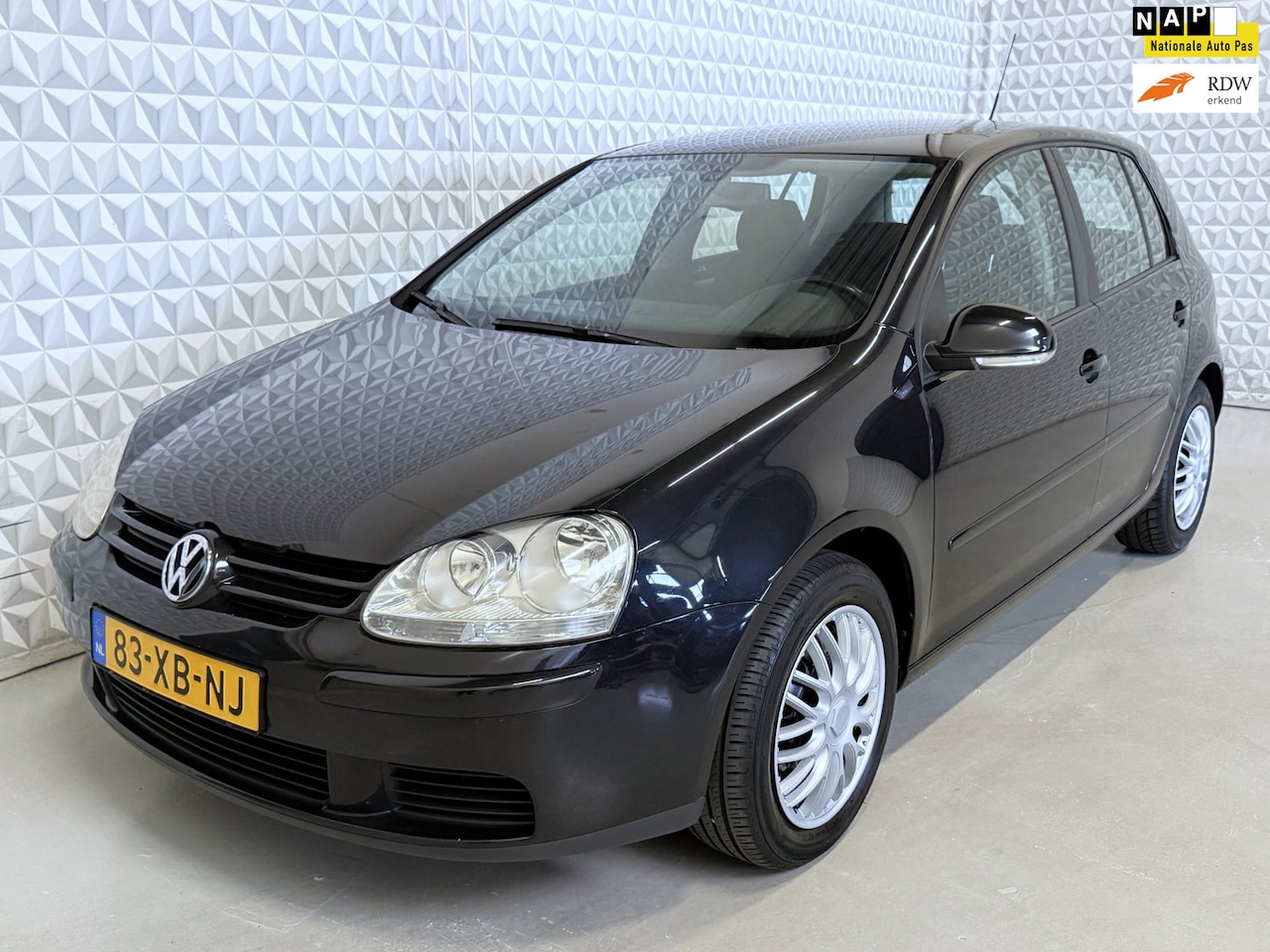 Volkswagen Golf - 1.6 FSI 5-deurs Airco CLIMA / 227.000km (2007) - AutoWereld.nl