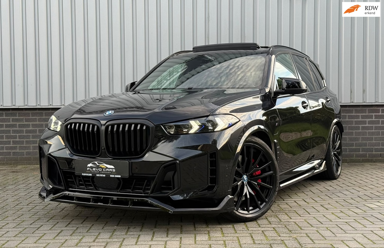 BMW X5 - 50e xDrive50e M-Sport PRO|489 PK|4 WIELBESTURING|PANO|MASSAGE|HEAD-UP|360|SOFTCLOSE|H&K| - AutoWereld.nl