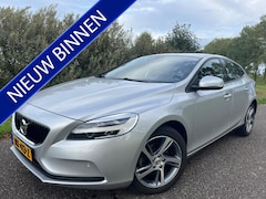 Volvo V40 - 2.0 T2