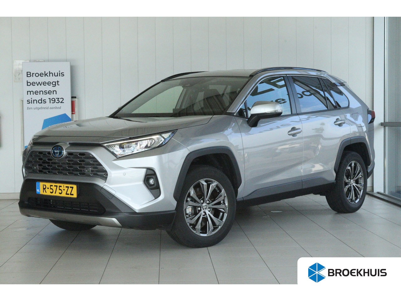 Toyota RAV4 - 2.5 Hybrid AWD Dynamic | Adapt. Cruise | Camera | Keyless | Navi | Elektr. klep | LED | Ca - AutoWereld.nl