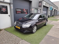 SEAT Leon - 1.2 TSI Style 2013 Zwart Clima Cruise Carplay