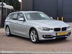 BMW 3-serie Touring - 320i High Executive