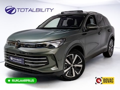 Volkswagen Tiguan - 1.5 eHybrid Elegance | Elec. trekhaak | HUD | Pano dak | Stoel- stuur- & achterbankverw. |