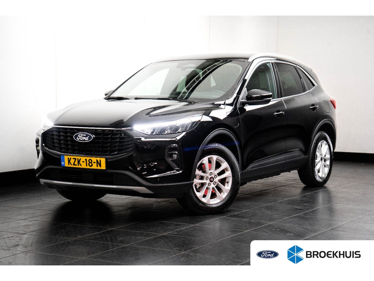 Ford Kuga - 2.5 PHEV Titanium | Trekhaak | Cruise Control | Camera | Apple Carplay | Navigatie - AutoWereld.nl