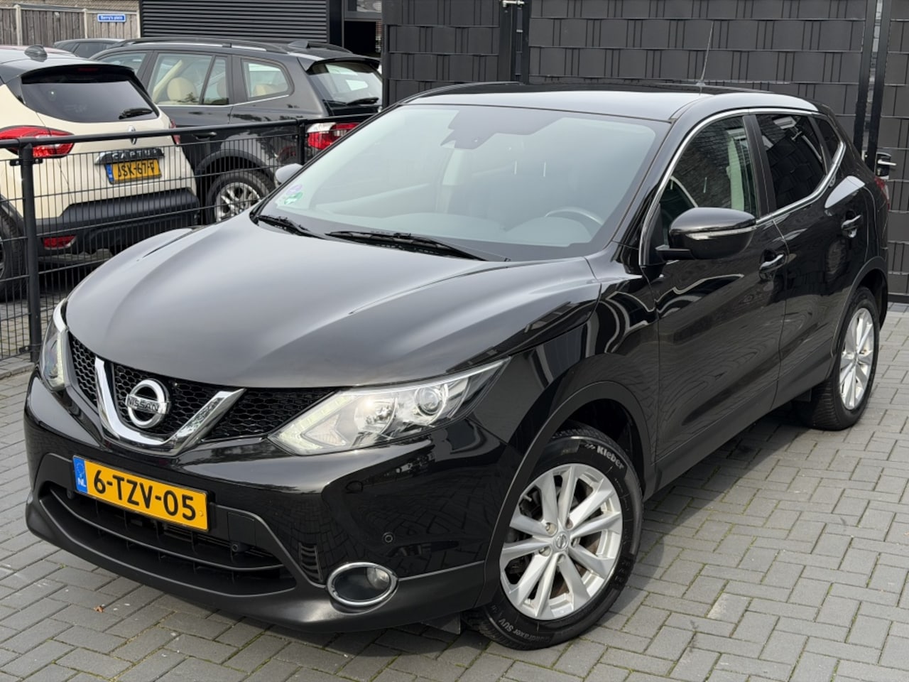 Nissan Qashqai - 1.2 Connect Edition 1.2 Connect Edition - AutoWereld.nl