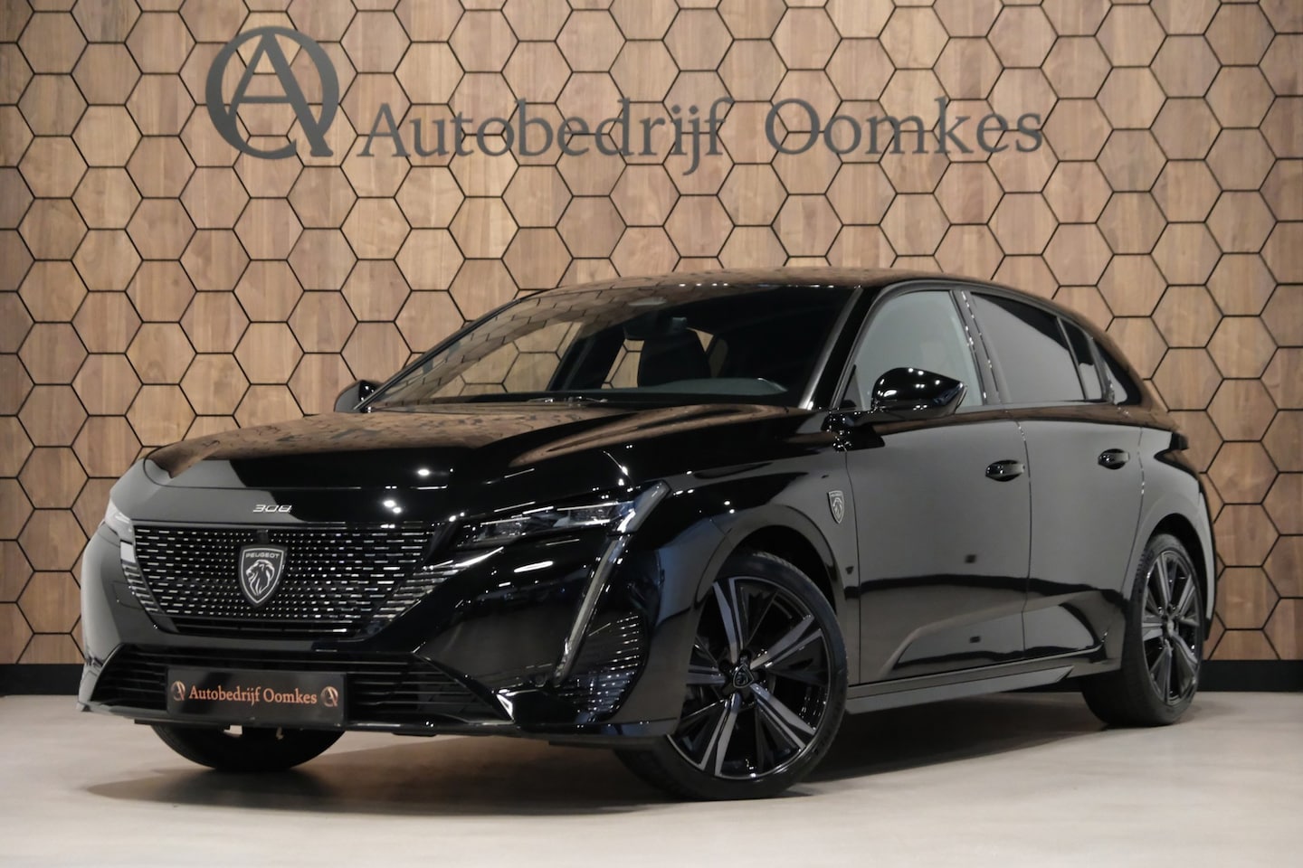 Peugeot 308 - 1.2 PureTech GT *41.860km* Navi/Apple Carplay/360° Camera STOELVERWARMING - AutoWereld.nl