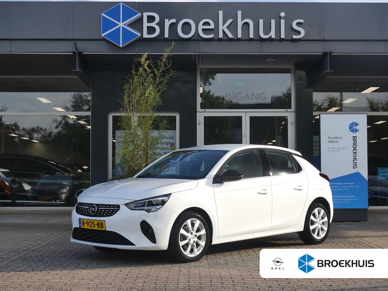 Opel Corsa - 1.2 GS Line | AIRCO | PARKEERSENSOREN | APPLE CARPLAY / ANDROID AUTO | LMV 16" | CRUISE | - AutoWereld.nl