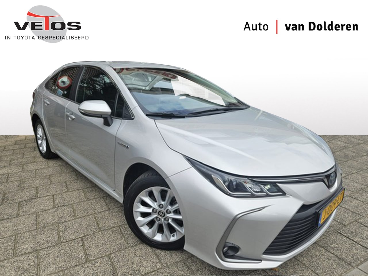 Toyota Corolla - 1.8 Hybrid Active 22722 KM !!!!  NL-Auto - AutoWereld.nl