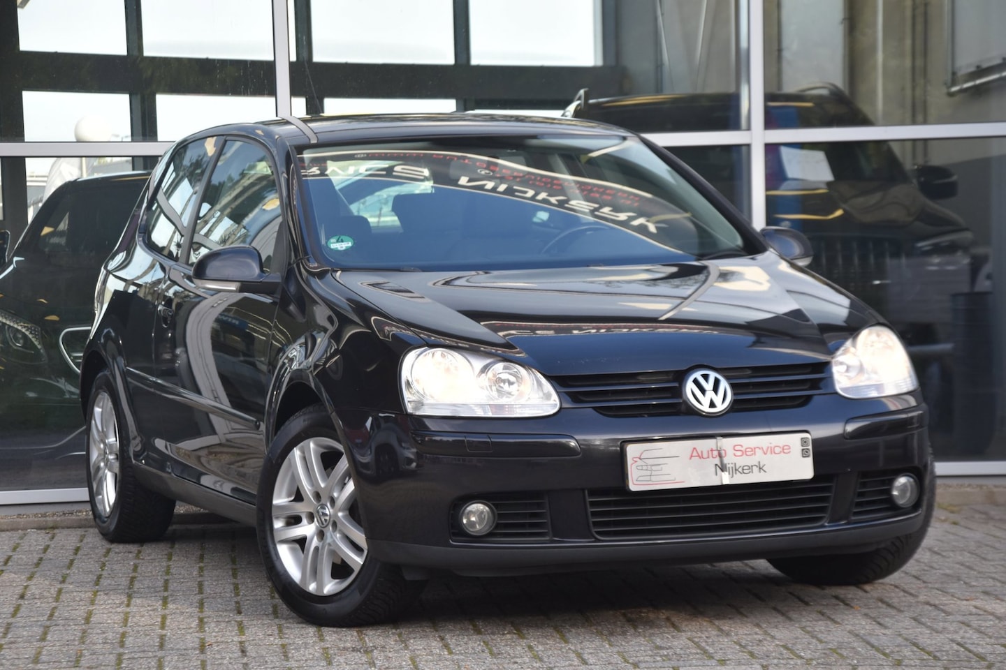 Volkswagen Golf - 1.4 Trendline Business Airco Carplay Pdc Nav. Lm-Velgen - AutoWereld.nl