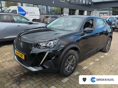 Peugeot e-2008 - EV Active Pack 50 kWh | Fase 3 laden | SOH 89, 88% | Navi by app | Lichtmetaal | Parkeerse
