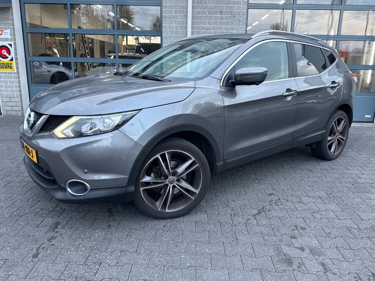 Nissan Qashqai - 1.2 Tekna|TREKHAAK| - AutoWereld.nl