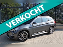 BMW X1 - X1 sDrive20i High Executive PANO NAVI LEDER VOL