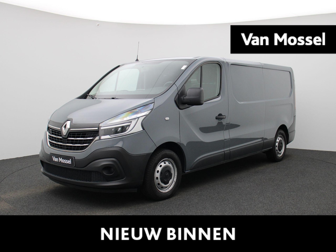Renault Trafic - 2.0 dCi 170 T29 L2H1 Comfort | Trekhaak | Betimmering | Achteruitrijcamera - AutoWereld.nl