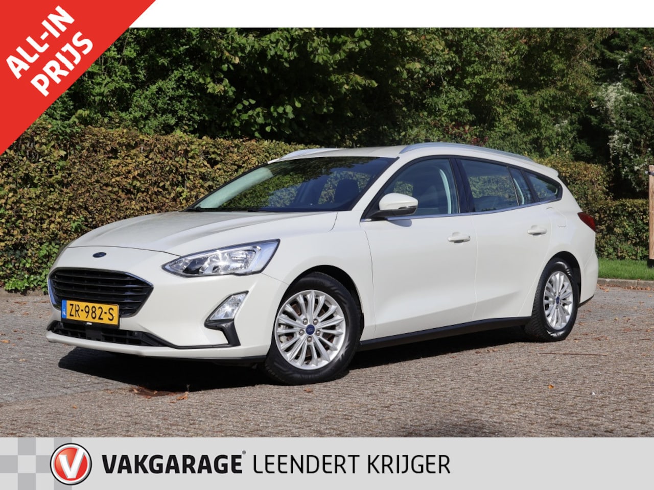 Ford Focus Wagon - 1.5 EcoB. Tit. Bns - AutoWereld.nl